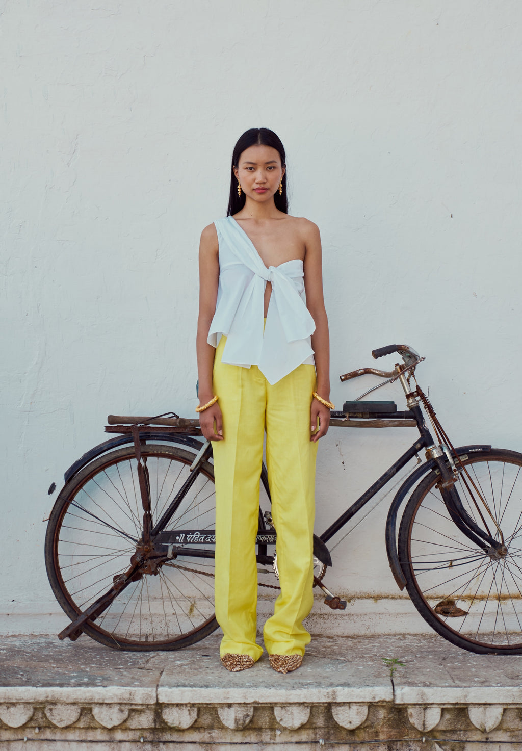 White Cotton Tie Top